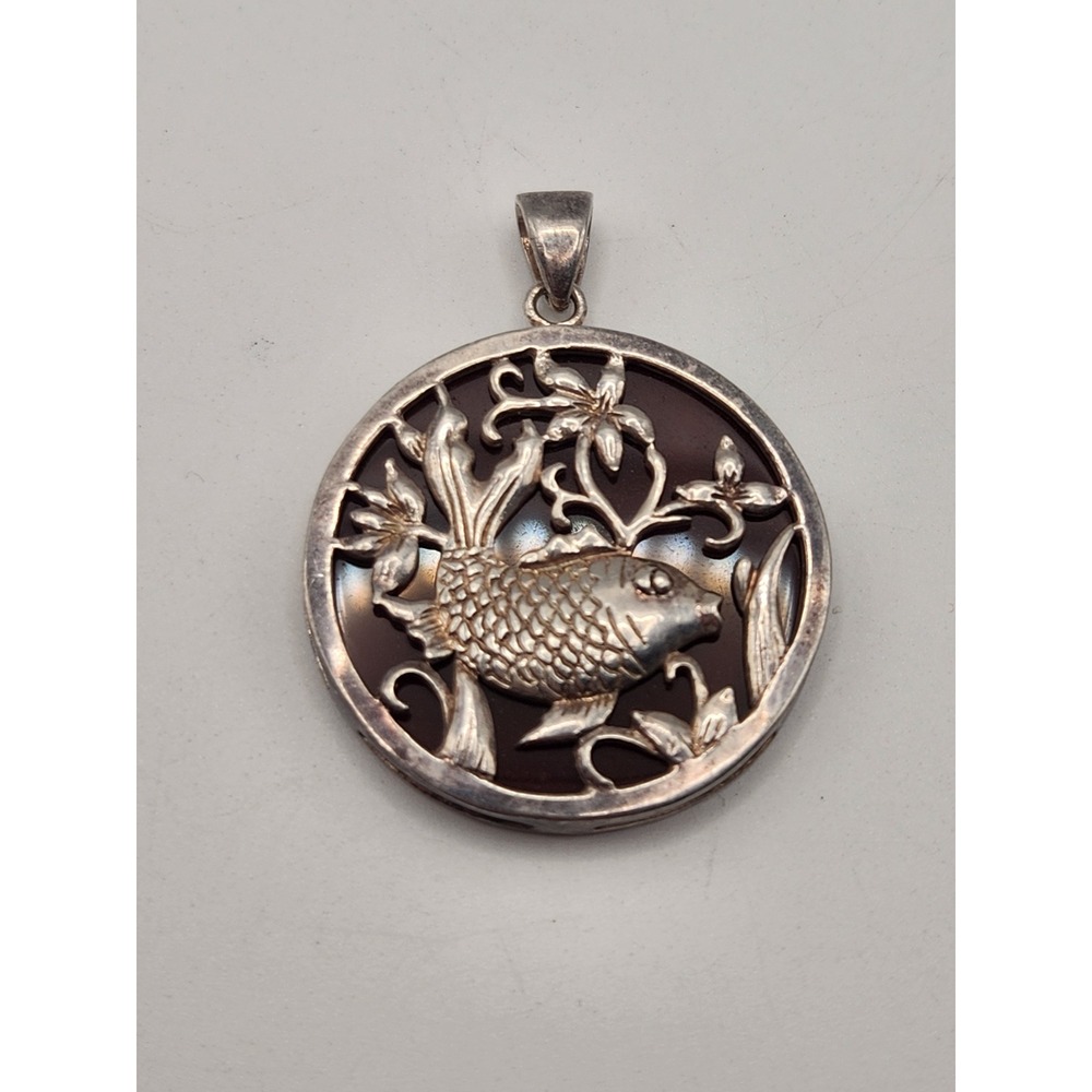 Vintage Sterling Silver Koi Fish Carnelian Pendant Round‎ Filigree Medallion